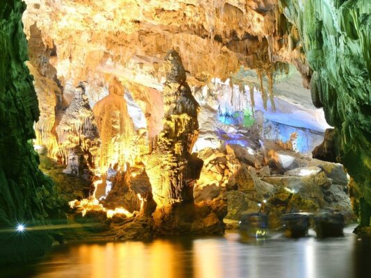 Động Phong Nha tour du lịch quảng bình đà nẵng