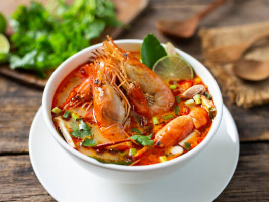 Tom yum thái lan