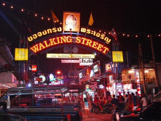 Phố đi bộ Walking Street Pattaya