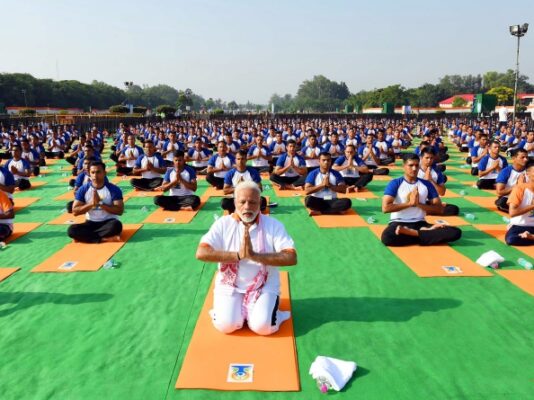 Yoga ấn độ