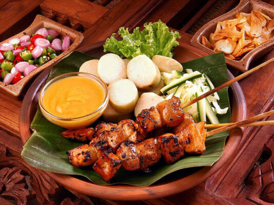 món ngon singapore thịt xiên nướng Satay